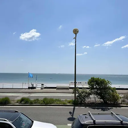Apartamento La Baule, 3 Pieces, 6 Personnes - Fr-1-245-184